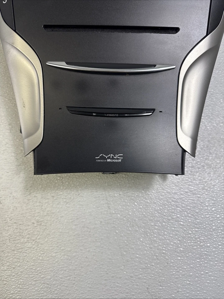 13-16 Lincoln MKZ Radio Navigation Display Bezel Panel OEM DP5T-14F239-AR - Image 2 of 4