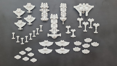 Large Lot of Alien Spaceships - compatible with Battlefleet Gothic