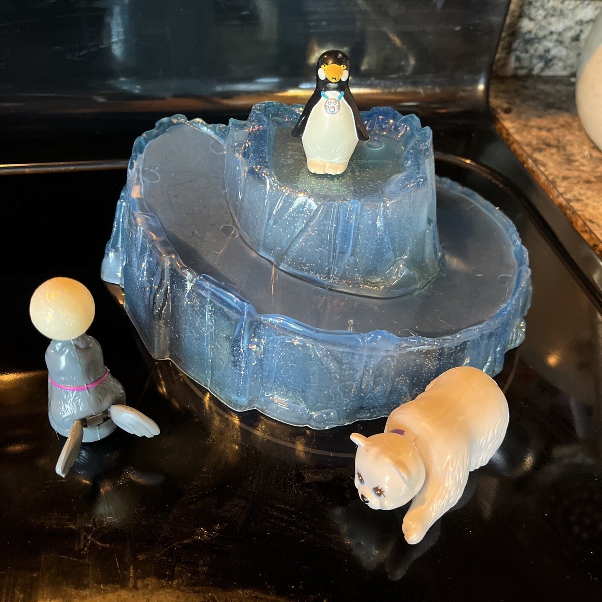 Vintage Littlest Pet Shop Zoo Arctic Polar Pets Kenner 1993 LPS