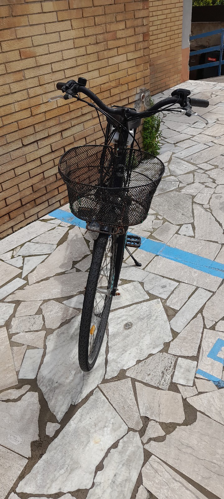 Foto 5 di 5