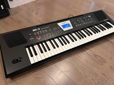 Roland BK-3 61-Key Keyboard (with carrying bag - Local Pickup only)
