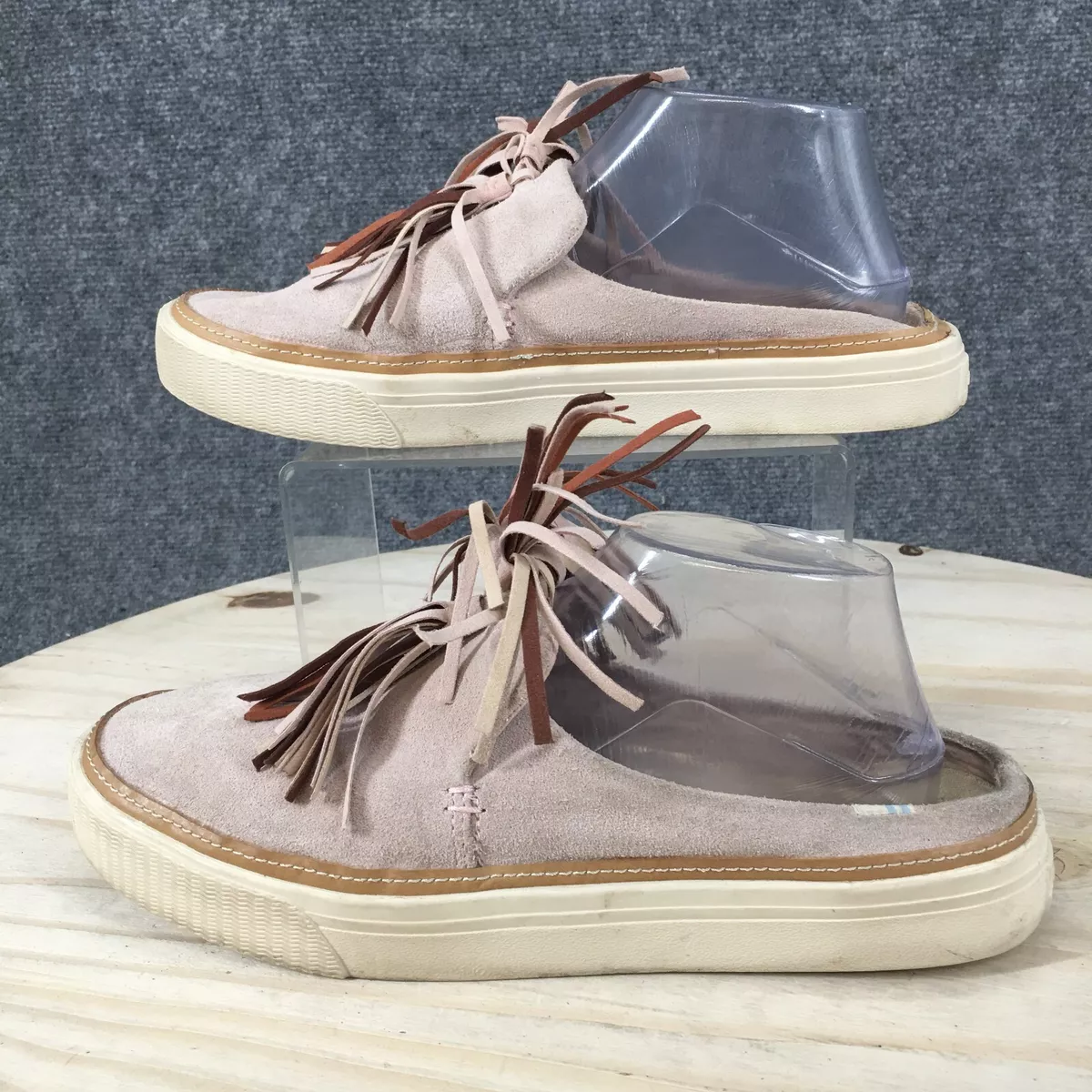 Toms clearance with tassels