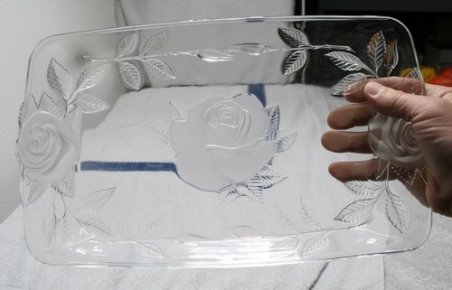 Cristal D'Arques Lucia Piombo Cristallo Smerigliato Rose Vassoio Trasparente Francia 14,25" X 8,5" - Foto 7 di 9