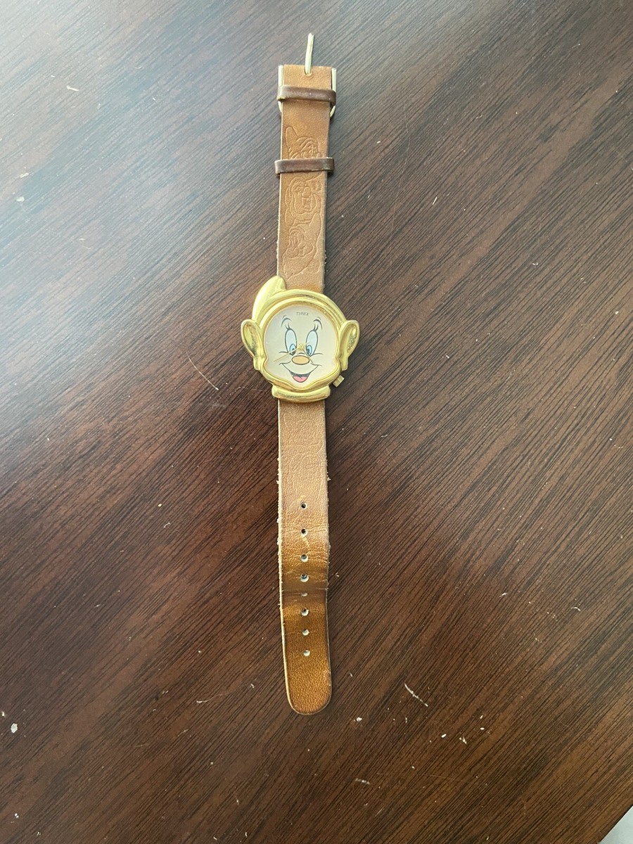 Vintage Disney Dopey Timex Watch Genuine Leather Band New Battery Vintage DOPEY Timex Disney Embossed Leather Band Goldtone  main image 4
