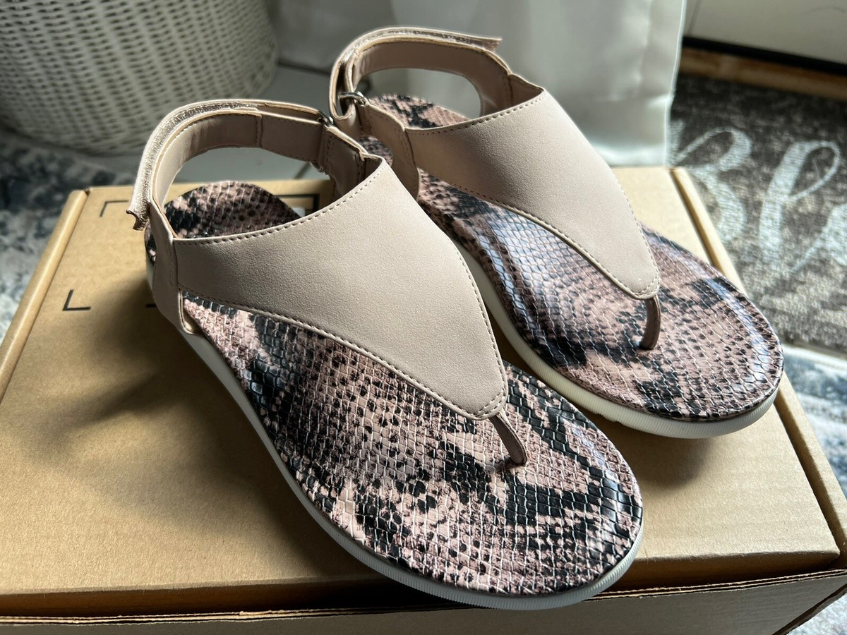 New Naturalizer Meghan Sand Drift Pink Thong Sandals Women's Size M