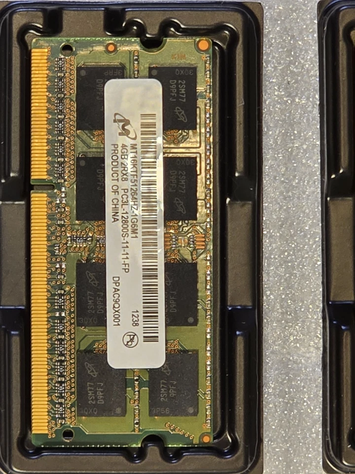 Micron MT16KTF51264HZ-1G6M1 Laptop Memory RAM 4GB PC3L-12800S (2 Sticks) - Image 3 of 4