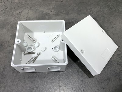 KOPOS KSK 100 Abzweigdose Verteilerdose Installationsdose AP IP66 101x101x64mm