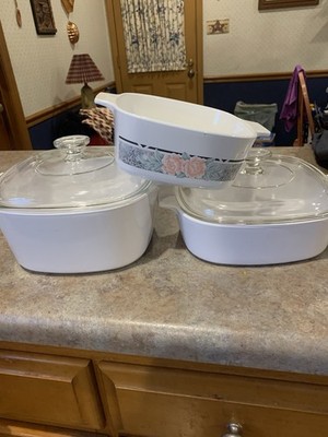 CorningWare Square Casserole Dish SET OF 3 Only 2 Lids Vintage