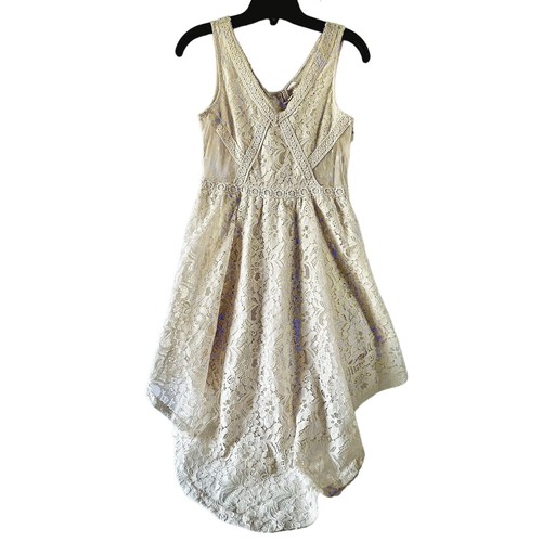 H&M Divided Women’s Size 6 Ivory / Cream Lace Sleeveless Lined Dress