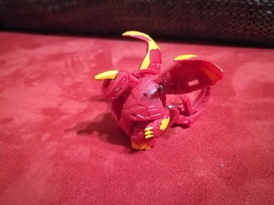 Spin Master Bakugan Battle Planet Pyrus Dragonoid 90422FWS 200G Red