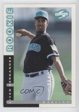 1998 Score Rookie Livan Hernandez #250 2m7