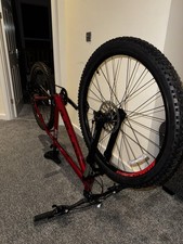 Carrera Valour Men's Disc Mountain Bike 27.5" L, 20" Frame