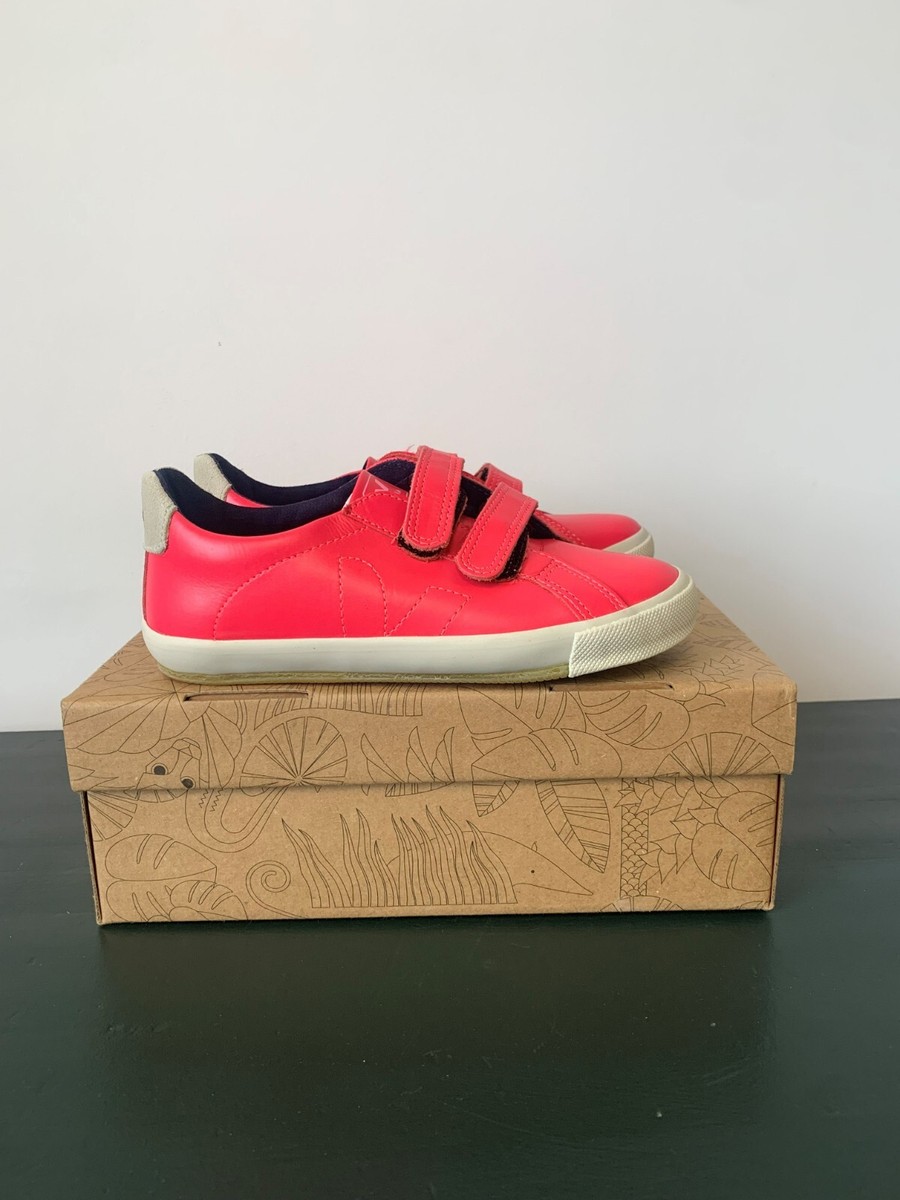 Veja Esplar Neon Pink size 35 UK