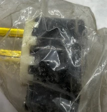 HUBBELL BRYANT 5475N TECH-SPEC PLUG WHITE 20A 250V NEMA 6-20P LOT OF 2🔔