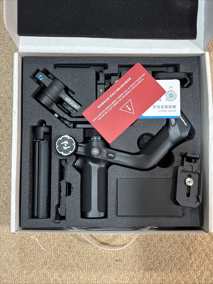FeiyuTech SCORP MINI-2 ALL-IN-ONE Gimbal Stabilizer for DSLR Camera - Image 4 of 4