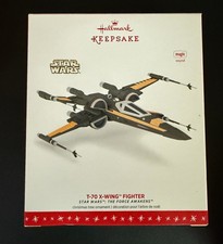2016 Hallmark T-70 X-Wing Fighter Star Wars the Force Awakens Magic Ornament NIB