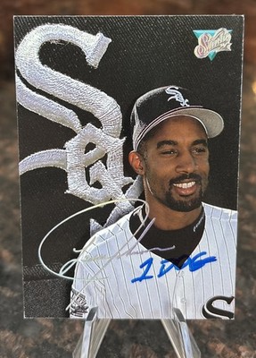 1993 Leaf Studio Lance Johnson #192 Signed Autographed Chicago White Sox  1 Dog 