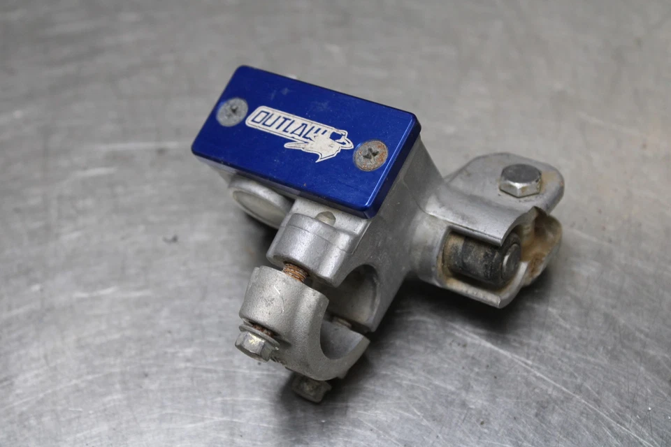 01-13 KAWASAKI KX85 FRONT BRAKE MASTER CYLINDER Foto 2 de 4