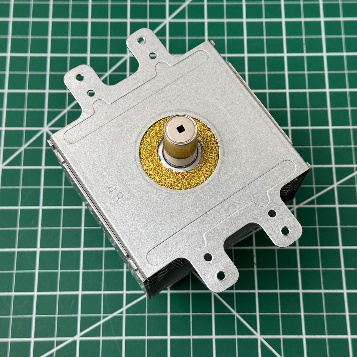 Whirlpool - Magnetron Di Microonde 2m226-03g - 482000020516