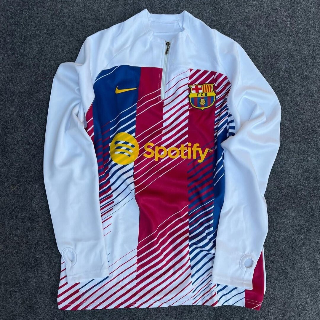 Fc Barcelona Training top 1/4 zip special edition Men's Size