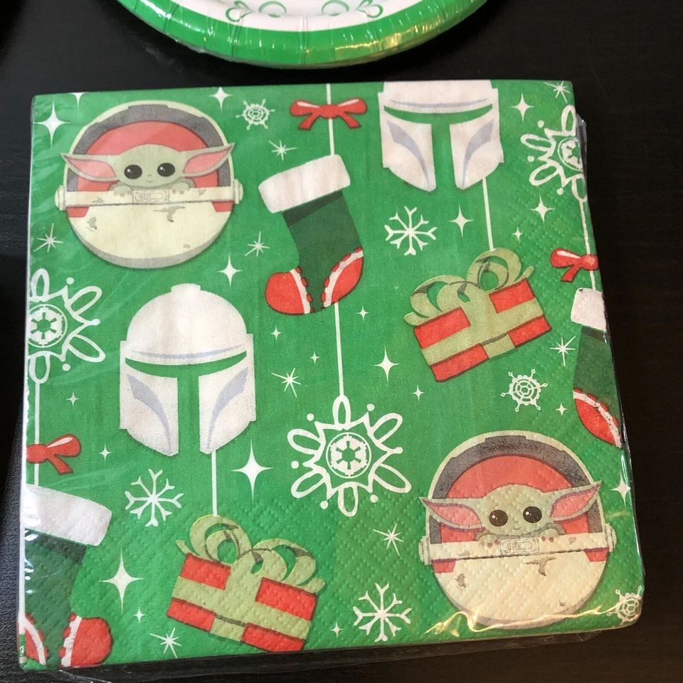 Детские обеденные и десертные тарелки салфетки и 2 пластиковые чашки Baby Yoda Star Wars праздник - Изображение 4 из 4