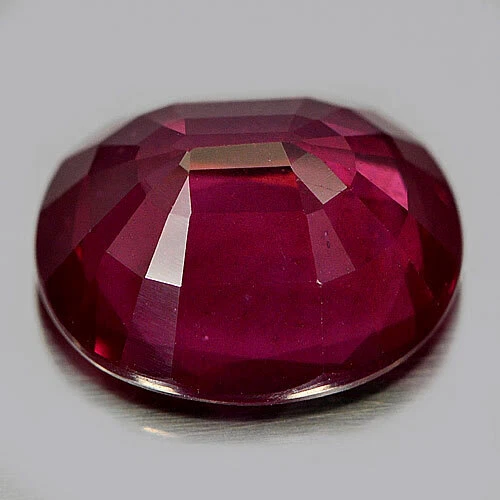 Rhodolite Garnet Purplish Pink 5.37 Ct. Oval 11.2 x 9.8 Mm. Natural Unheated Gem - Image 3 of 4