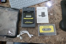 Sanyo SPT1000 Radio Walkman Sportable Works w/ Original Cassette