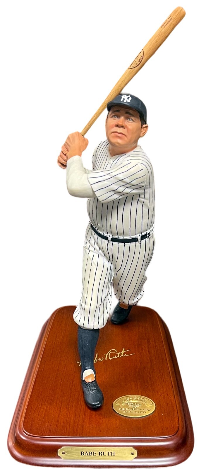 Babe Ruth New York Yankees MLB All Star 9” Figurine/Sculpture - Danbury Mint