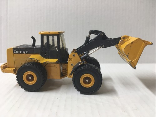 Ertl & John Deere Front Loader Die-Cast Toy - Picture 2 of 8