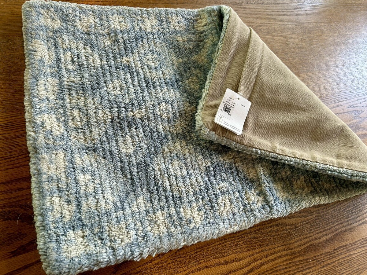 NWT Pottery Barn Corin Blue Lumbar Pillow Cover 16x26