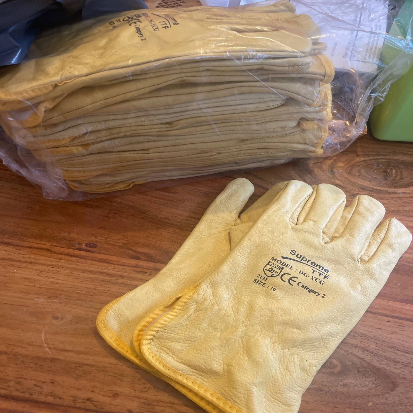 Gants de travail de camion doublés de polaire cuir jaune épines gants de jardinage