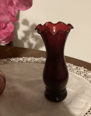 Vintage Anchor Hocking Rubinrot Rüschen Top Posy Bud Vase. 15 cm groß 30er Jahre