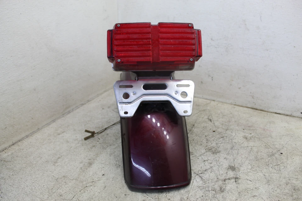 Guardabarros guardabarros guardabarros rueda trasera Honda Goldwing 1100 1982 1983 80100-MB9-000ZA  Foto 2 de 4