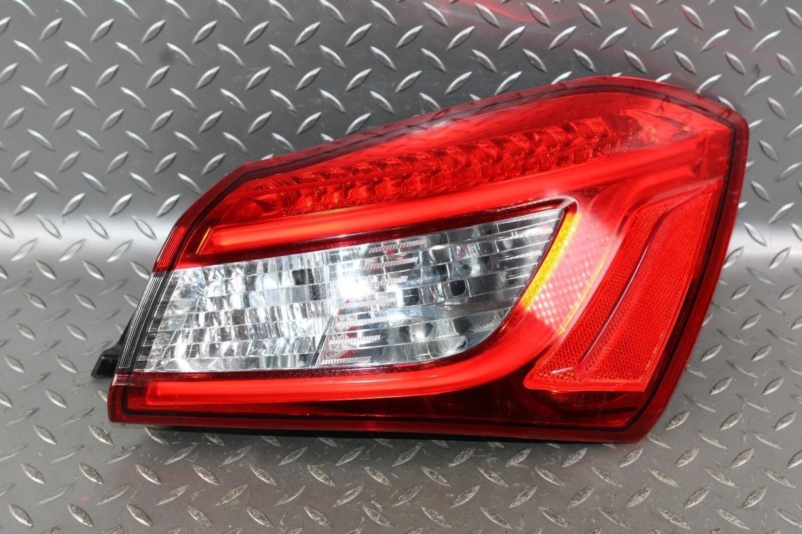 Maserati Ghibli 2014-2020 Right Brake light