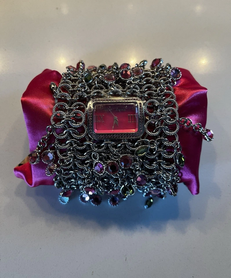 Reloj pulsera Betsey Johnson acero inoxidable movimiento Japón resistente al agua Foto 3 de 4