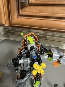 LEGO BIONICLE: Pohatu-Master of Stone (70785)