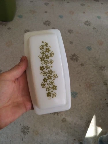 Vintage PYREX Spring Blossom Crazy Daisy Butter Dish & Lid USA