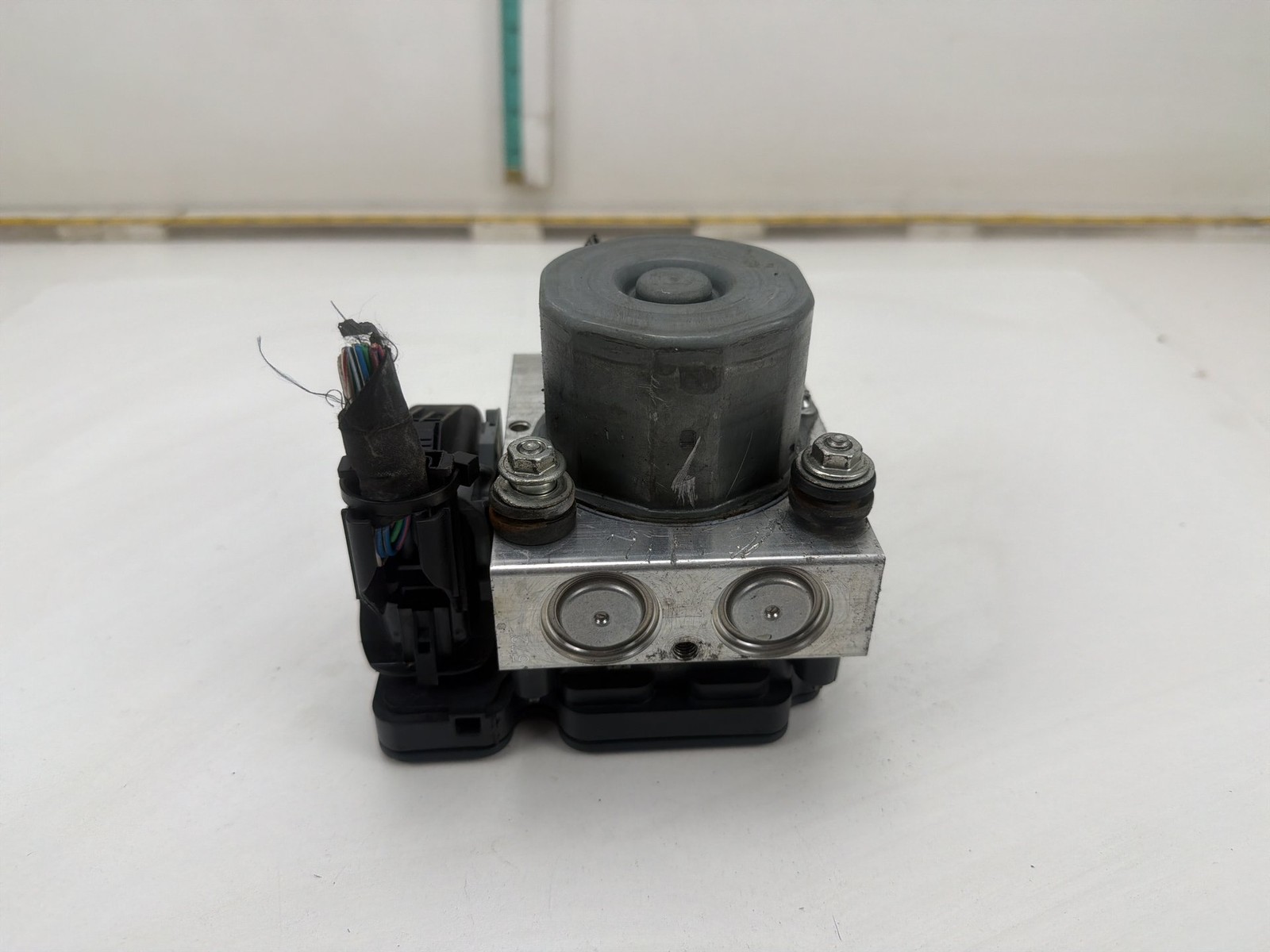 Maserati Quattroporte 2014-2021 Abs pump motor