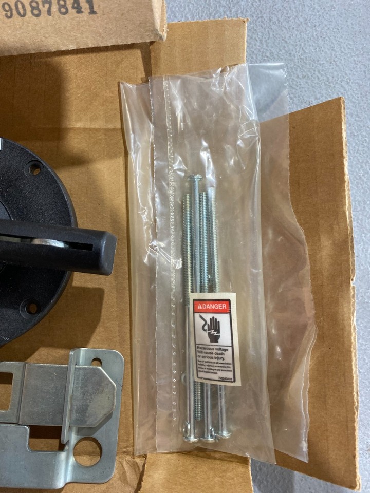 NEW SIEMENS RHOEBO MCCB ROTARY HANDLE OPERATOR | eBay