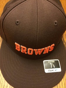 fitted cleveland browns hats
