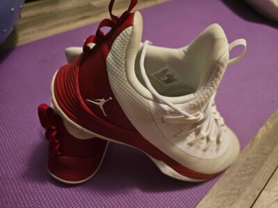 Air Jordan Ultra.Fly 2 Low White Gym Red Men's Size 10.5 ~ AH8110