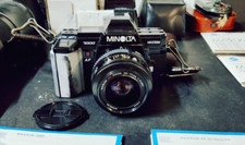  Kit Minolta 7000 35MM Film SLR Camera With Maxxum AF Zoom Lens Pro Kit