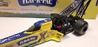 Foto 8 di 24
