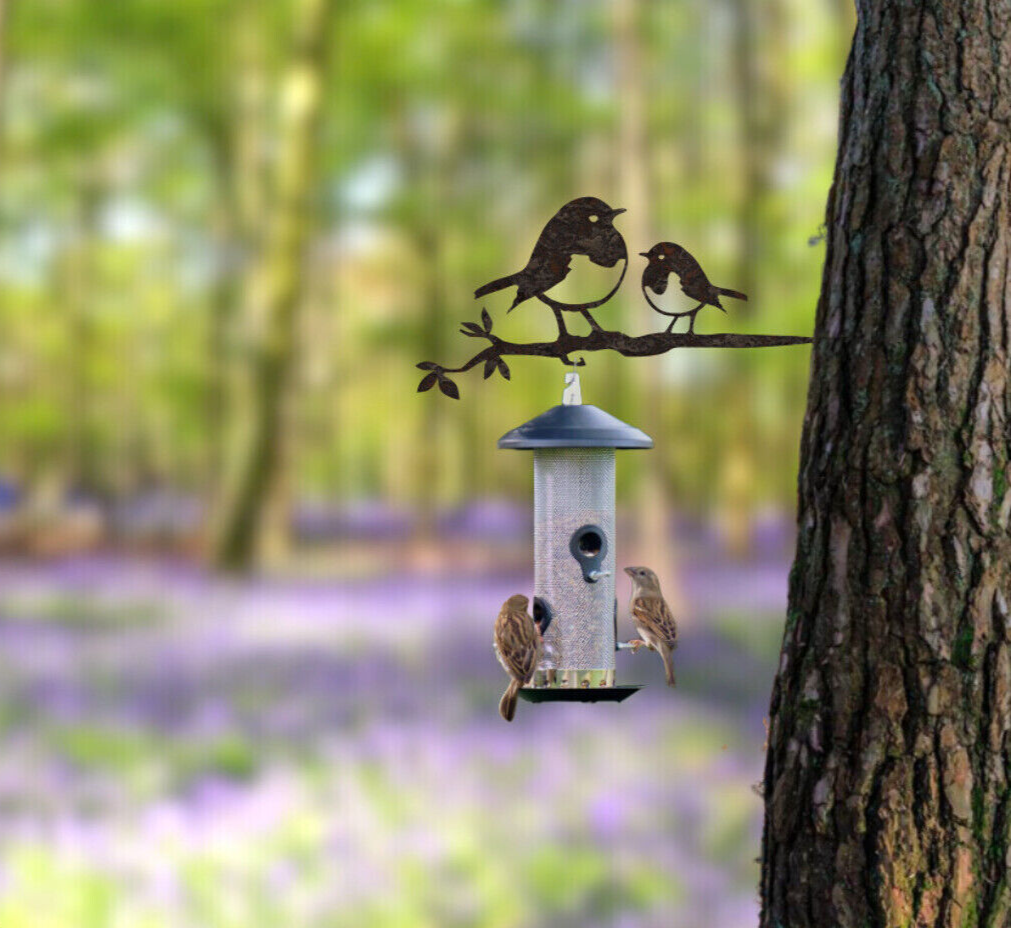 Robin and Baby Chick Silhouette Metal Bird Feeder Hanger Rusty Metal garden Art