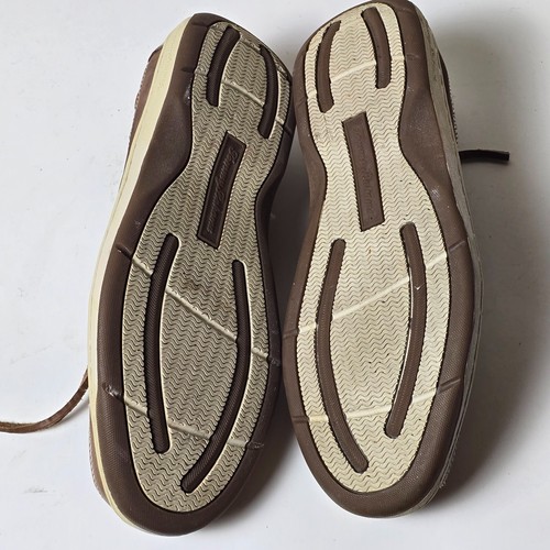 Tommy Bahama Captain Brown Leather Boat Shoes Men’s 8.5 M Moc Toe Casual - Picture 14 of 14