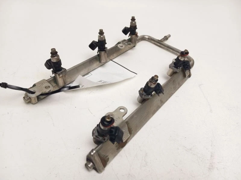 2016 LINCOLN MKS 191K FUEL RAIL INJECTOR - Image 4 of 4