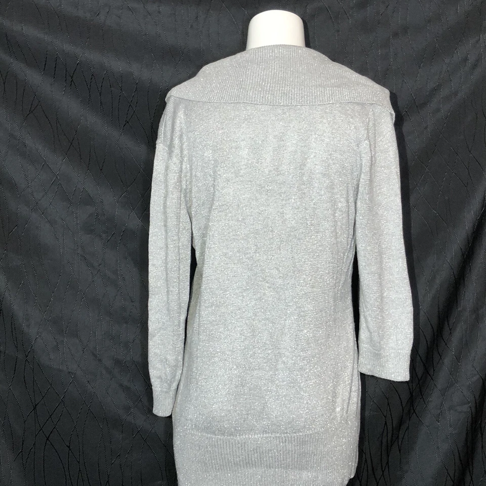 Suéter Alfani feminino capuz gola tartaruga cinza claro metálico viscose grande - Imagem 3 de 4