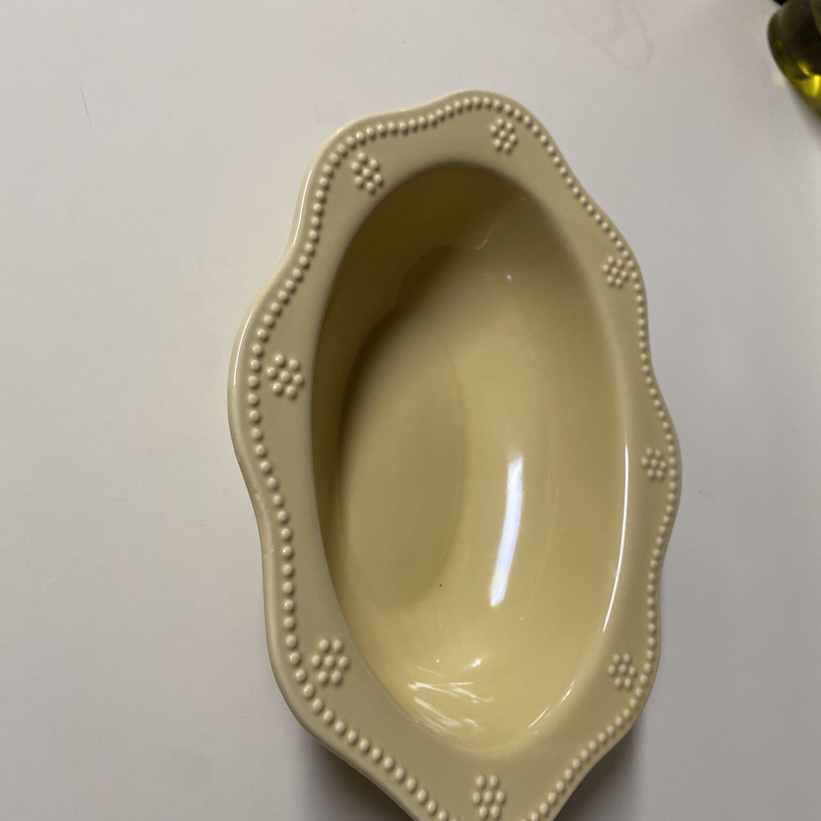 Food Network "Fontinella Yellow" 11 Inch Oval Vegetable Bowl Serving