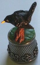 Pewter THIMBLE by WARWICK MODELS. PEWTER BLACKBIRD perched on BOUGH: H/painted.