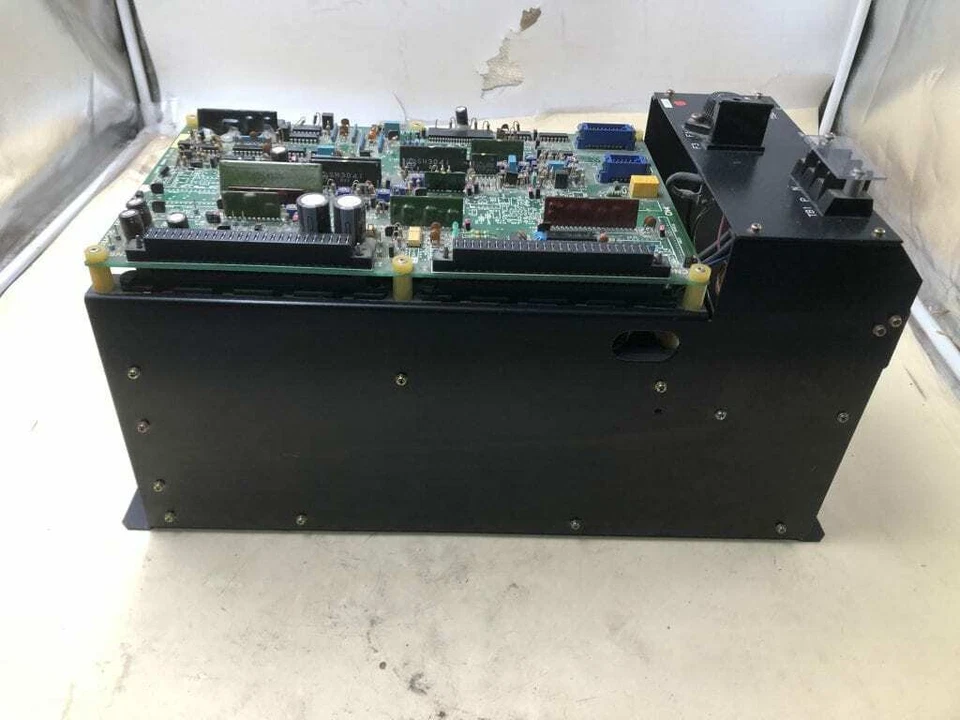 Servo amplificador Sanyo Denki BL Super 20BA050FFWH7 Foto 2 de 4